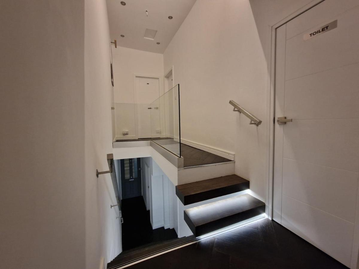 Beautiful Rooms In Лондон Екстериор снимка
