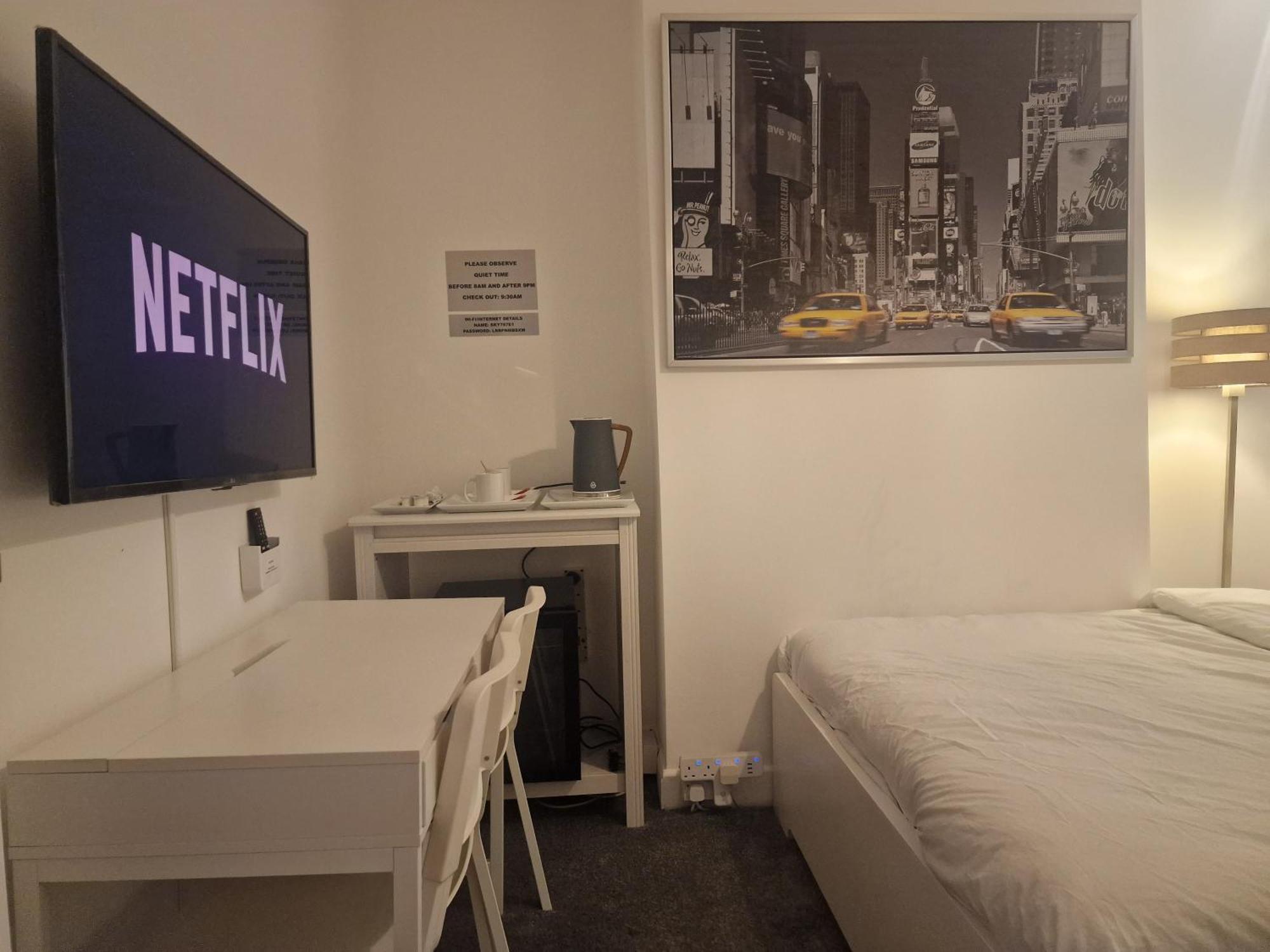 Beautiful Rooms In Лондон Екстериор снимка